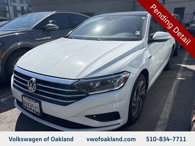 Used 2020 Volkswagen Jetta SEL image 1