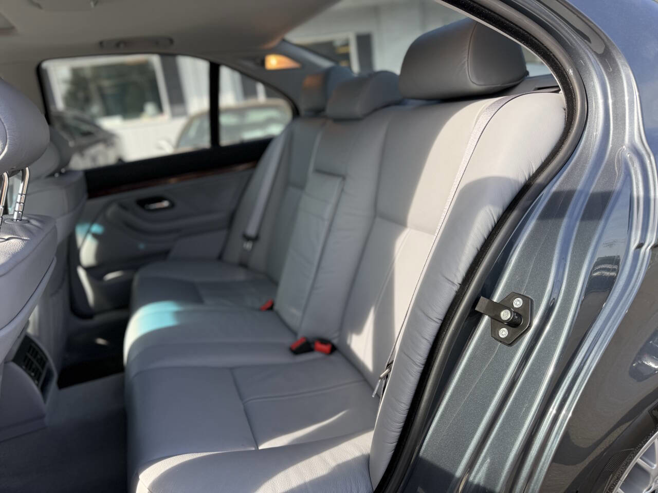 Used 2001 BMW 525i Sedan RWD image 22