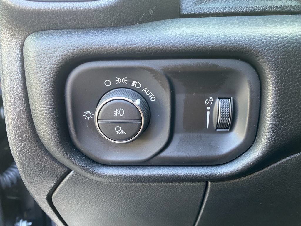 Used 2026 RAM 2500 Big Horn AWD/4WD image 21