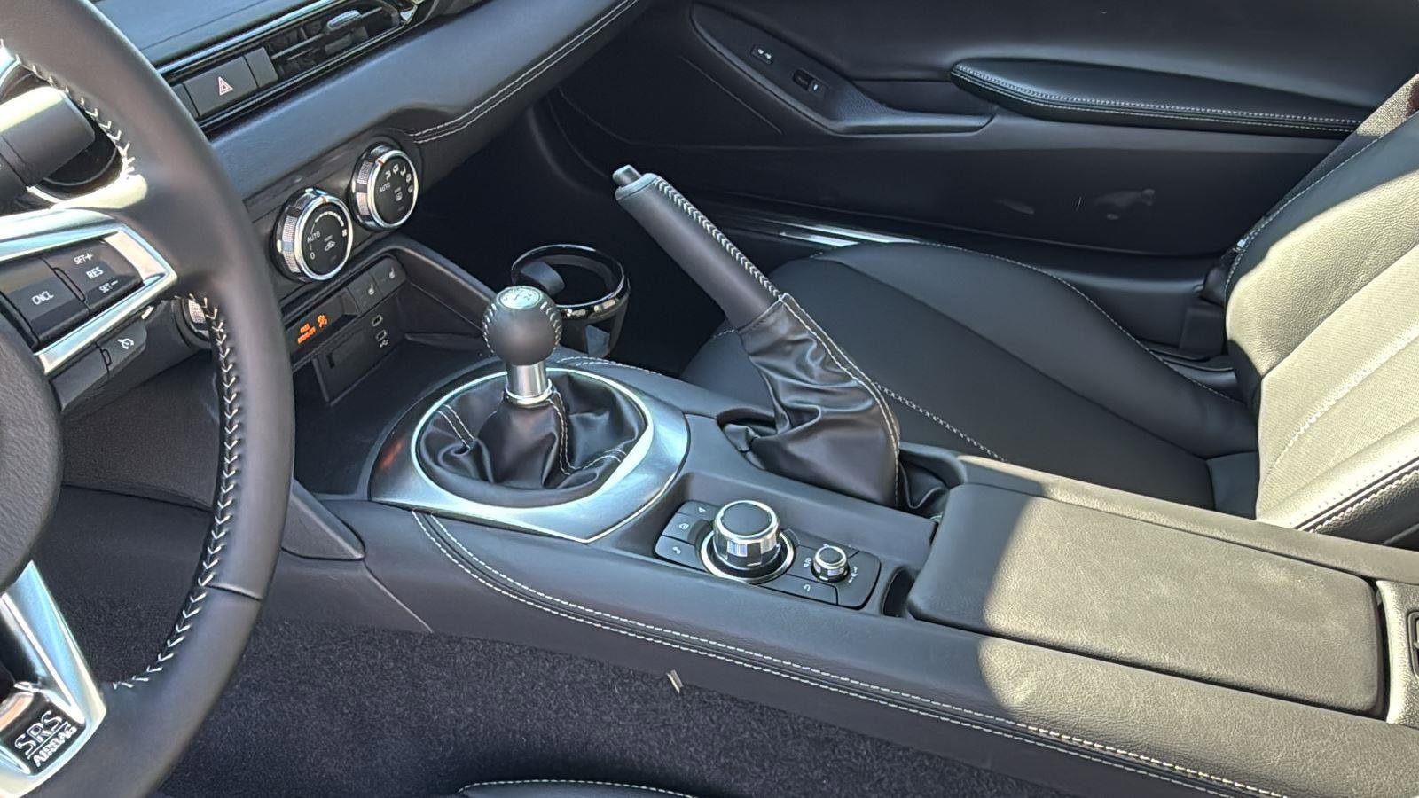 New 2025 MAZDA MX-5 Miata Sport w/ Weather Package image 15