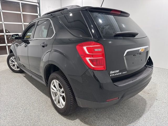 Used 2017 Chevrolet Equinox LT w/ Convenience Package image 4