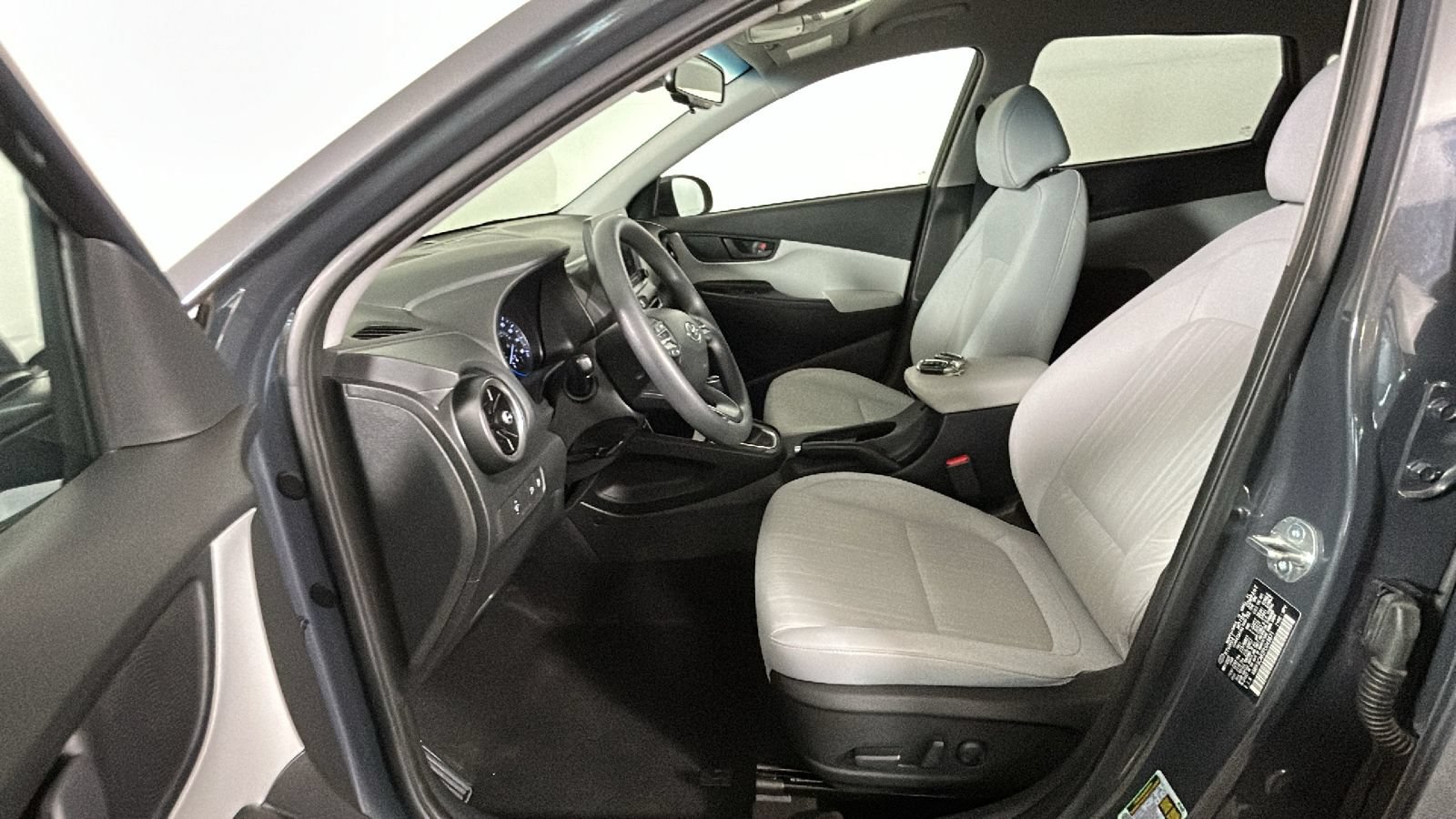 Certified 2023 Hyundai Kona SEL w/ Cargo Package AWD/4WD image 13