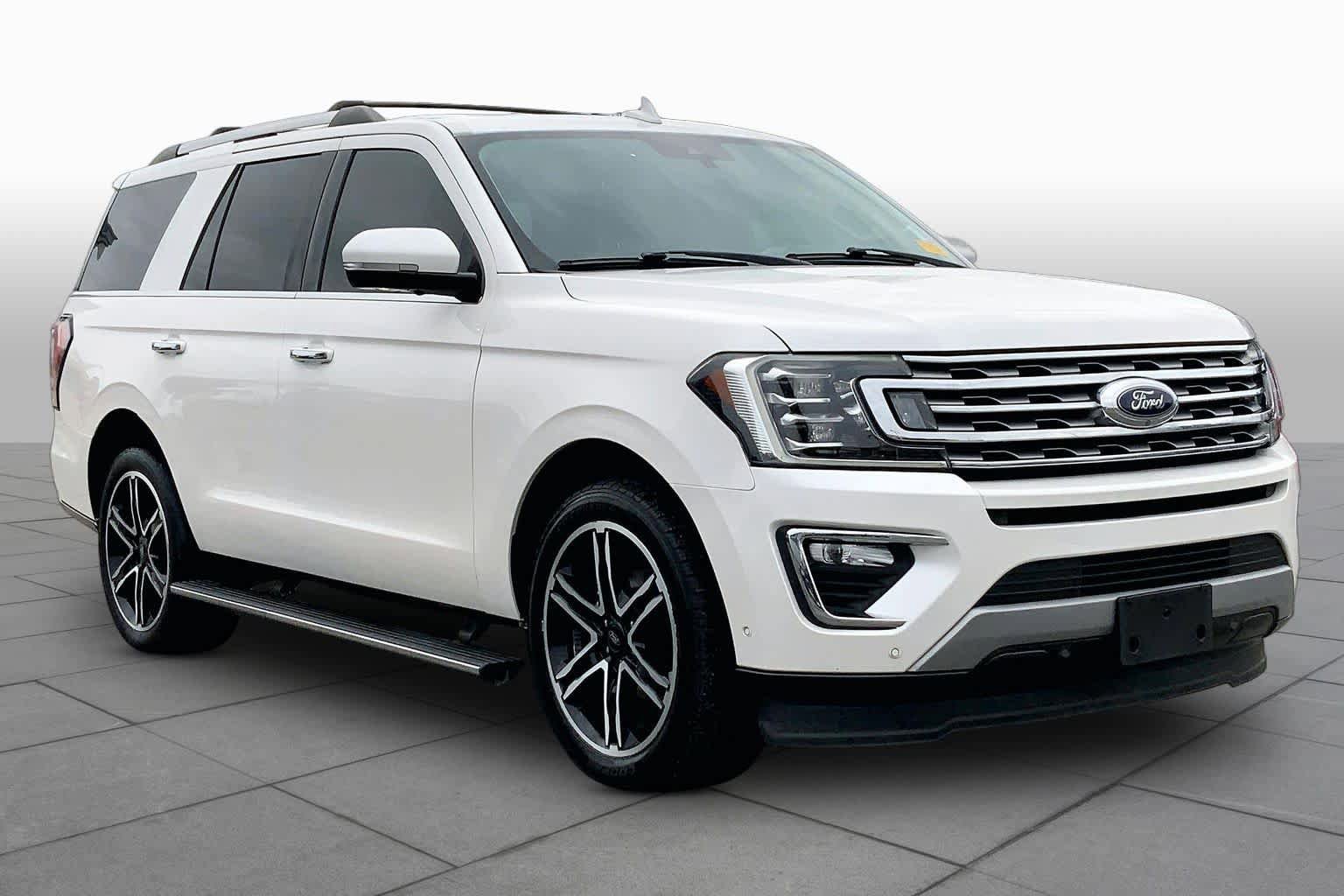 Used 2019 Ford Expedition Limited w/ Texas Edition Package RWD image 3