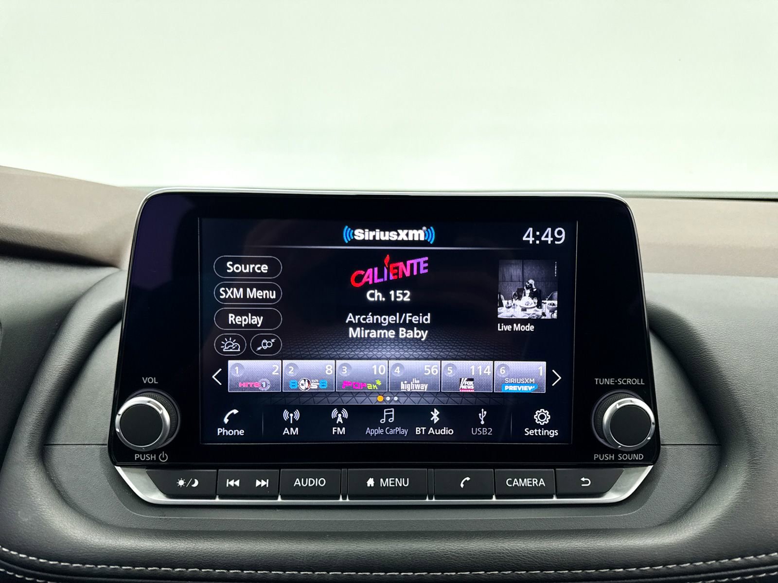 Used 2023 Nissan Rogue SV w/ SV Premium B Package AWD/4WD image 17