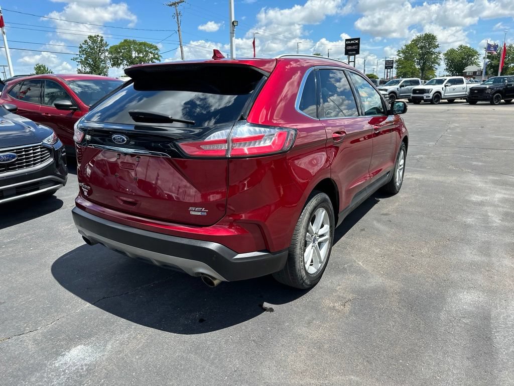 Used 2019 Ford Edge SEL w/ Equipment Group 201A AWD/4WD image 4