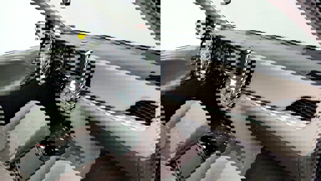 Used 2017 Toyota Sienna LE image 25