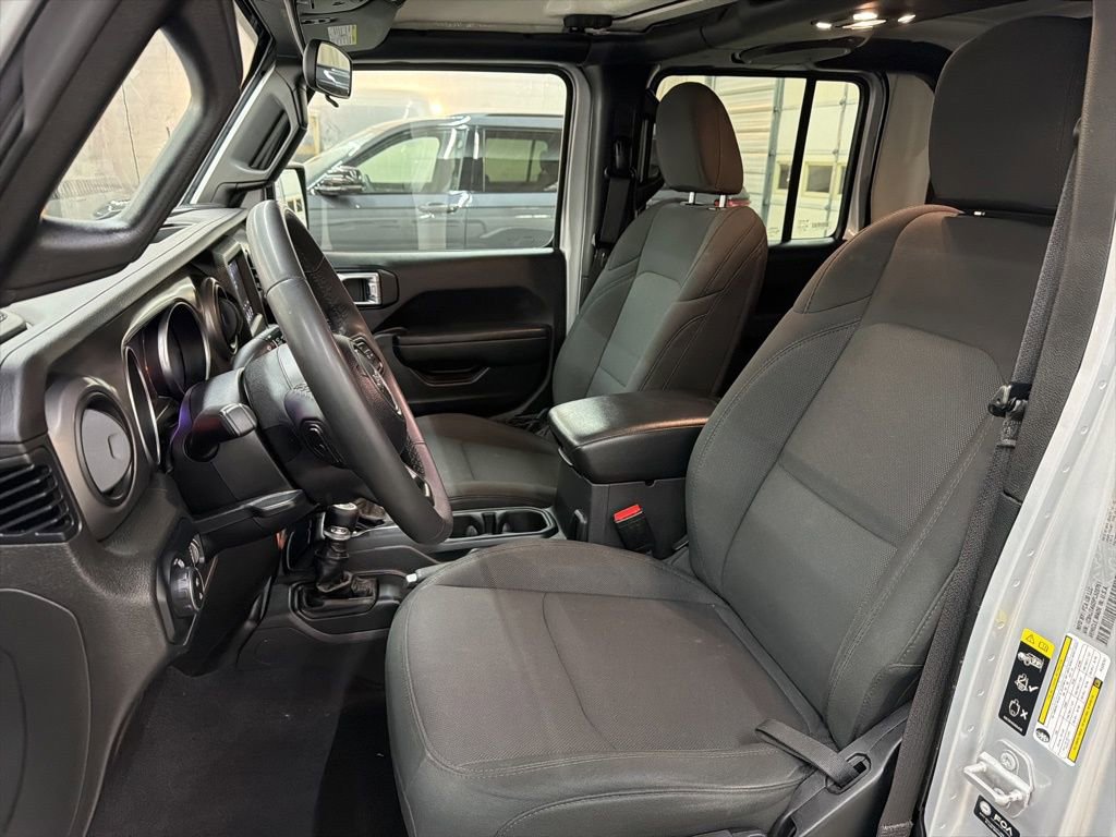 Used 2023 Jeep Gladiator Sport image 27