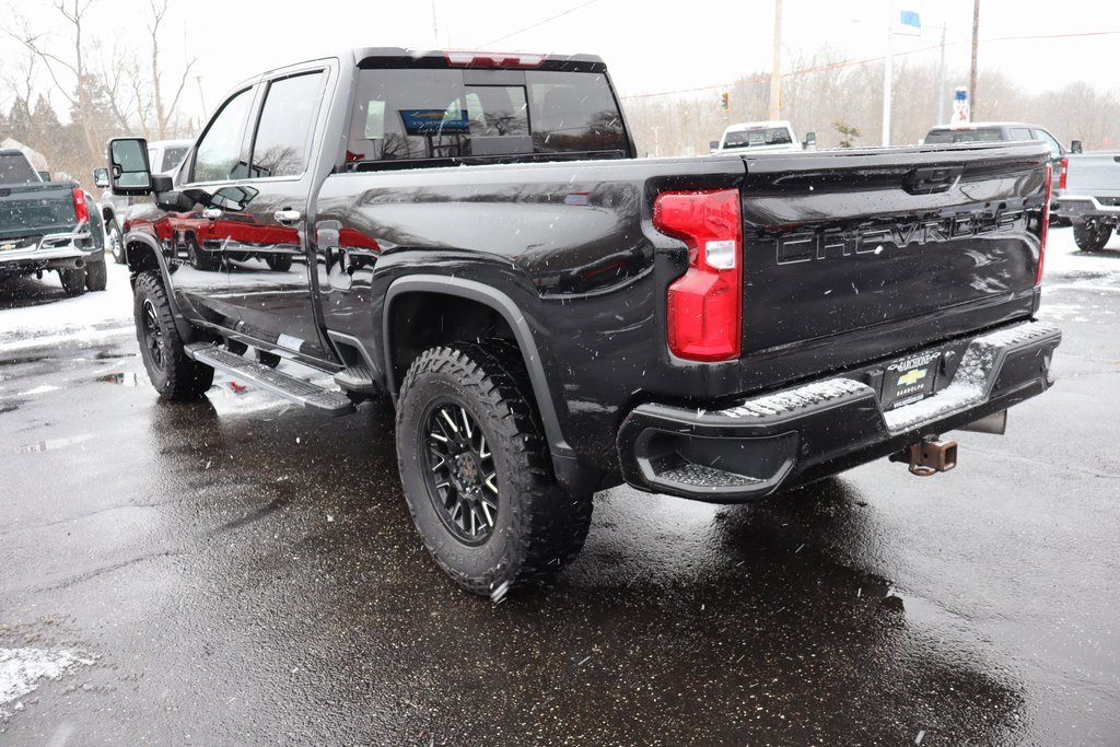 Used 2022 Chevrolet Silverado 3500 High Country w/ Safety Package II image 32