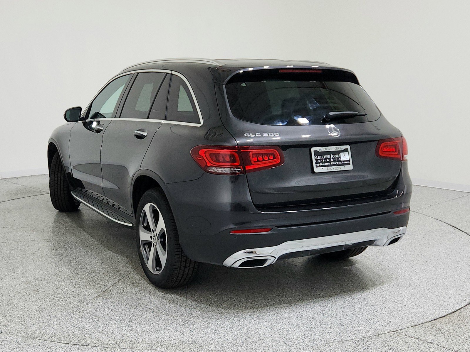 Certified 2022 Mercedes-Benz GLC 300 image 2