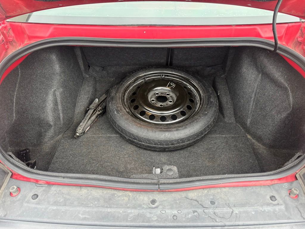 Used 2016 Dodge Challenger SXT Plus RWD image 13