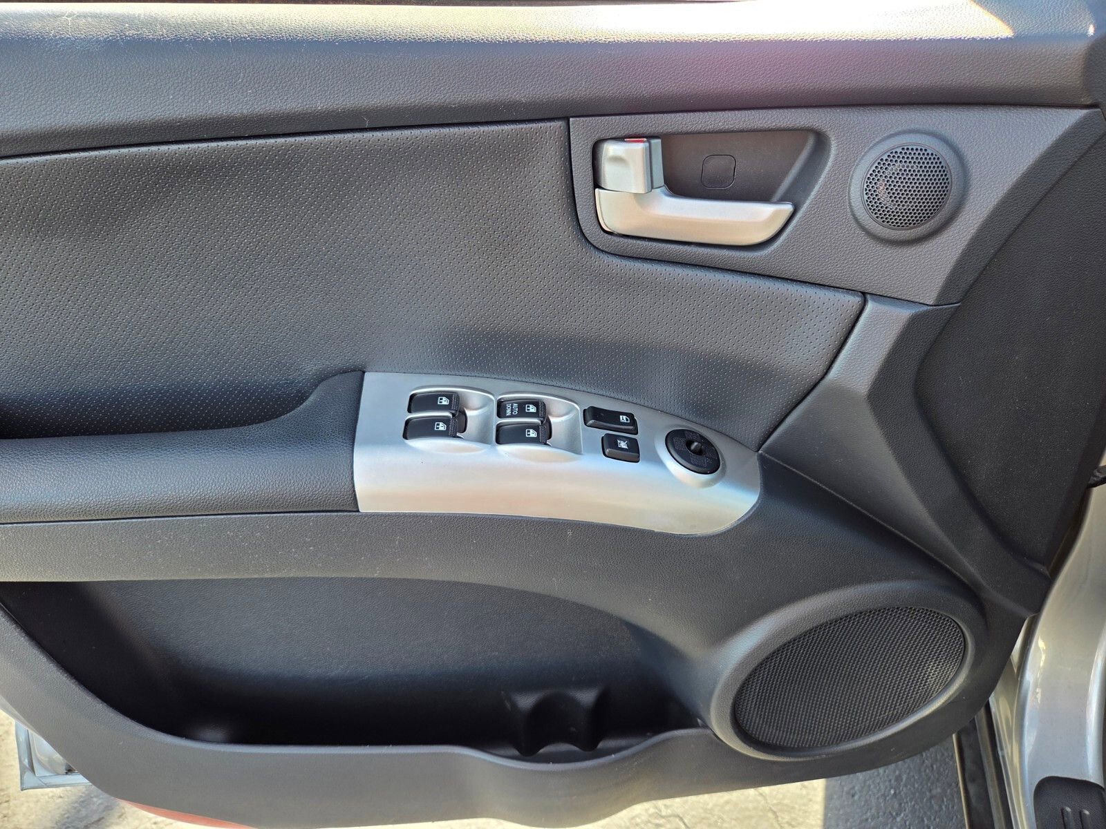 Used 2010 Kia Sportage EX w/ Luxury Pkg AWD/4WD image 18