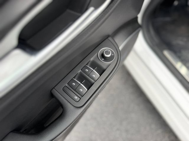 Used 2018 Alfa Romeo Giulia RWD image 10