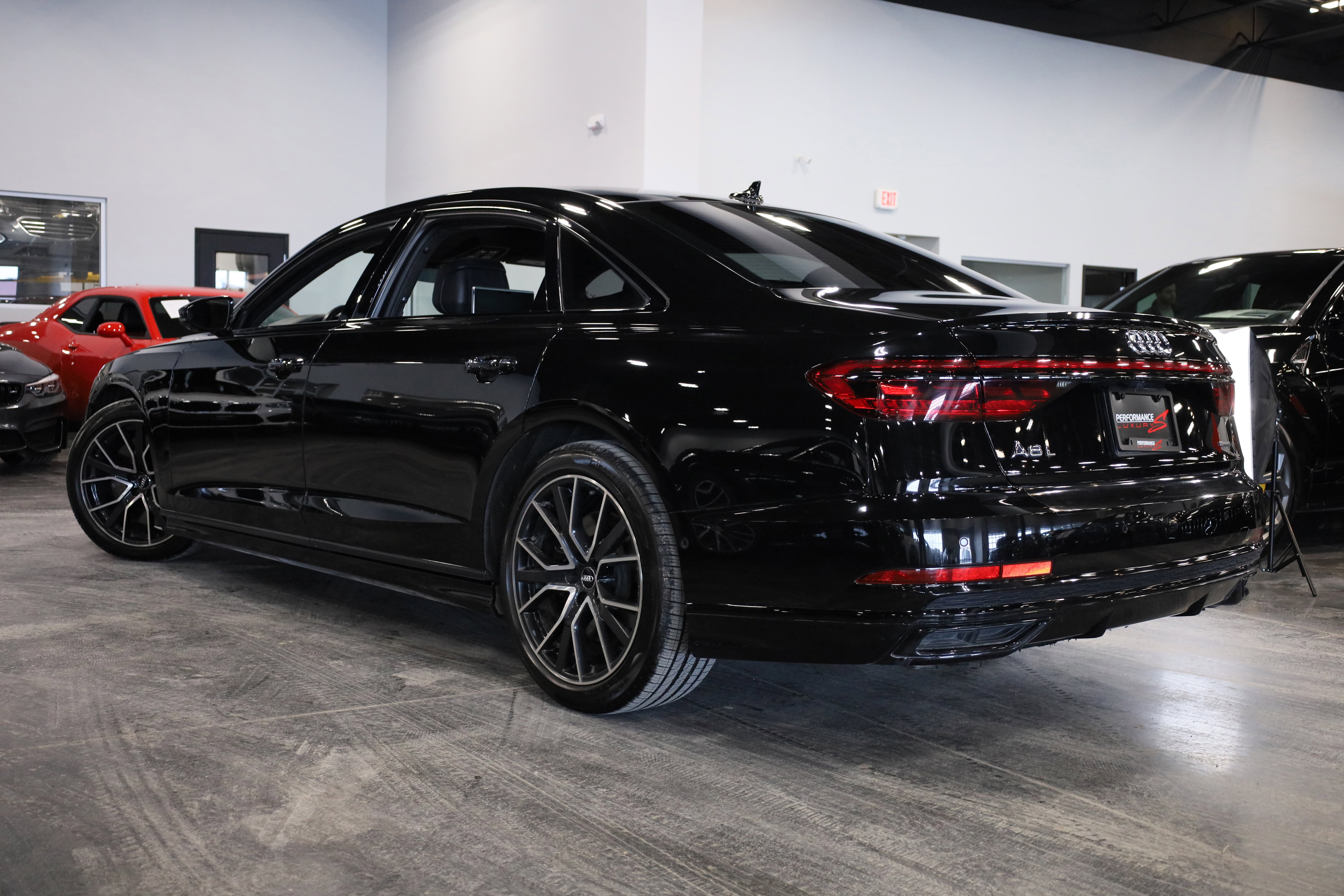 Used 2020 Audi A8 L 4.0T w/ Sport Plus Package image 4