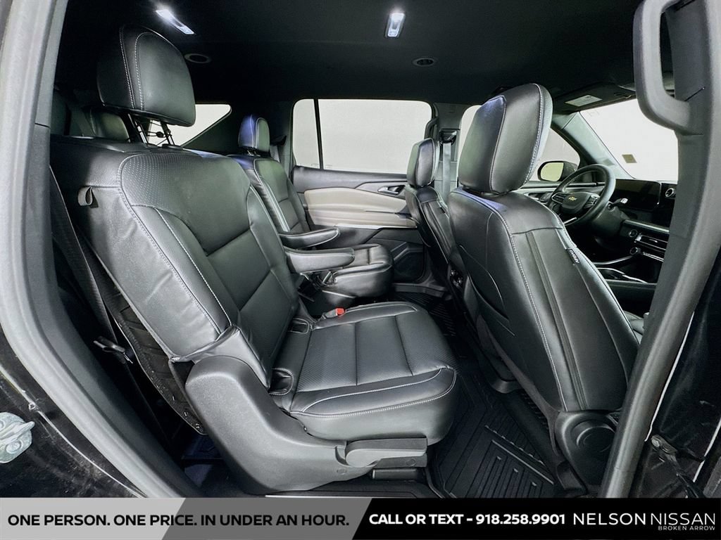 Used 2026 Chevrolet Traverse LT AWD/4WD image 28