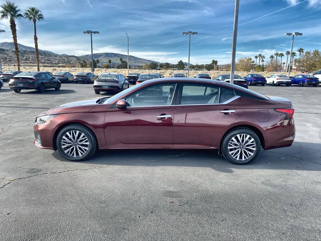 Used 2023 Nissan Altima 2.5 SV image 24