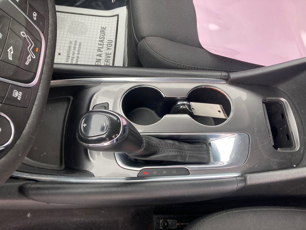 Used 2016 Chevrolet Malibu LT image 30