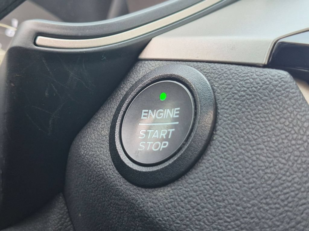 Used 2022 Ford Escape SE w/ Convenience Package AWD/4WD image 21