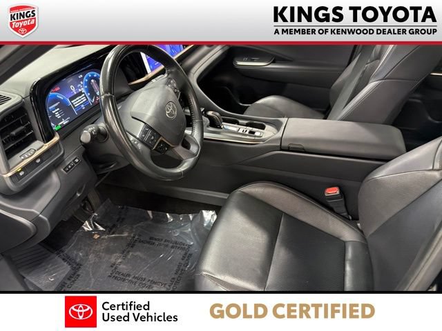 Used 2023 Toyota Crown AWD/4WD image 17