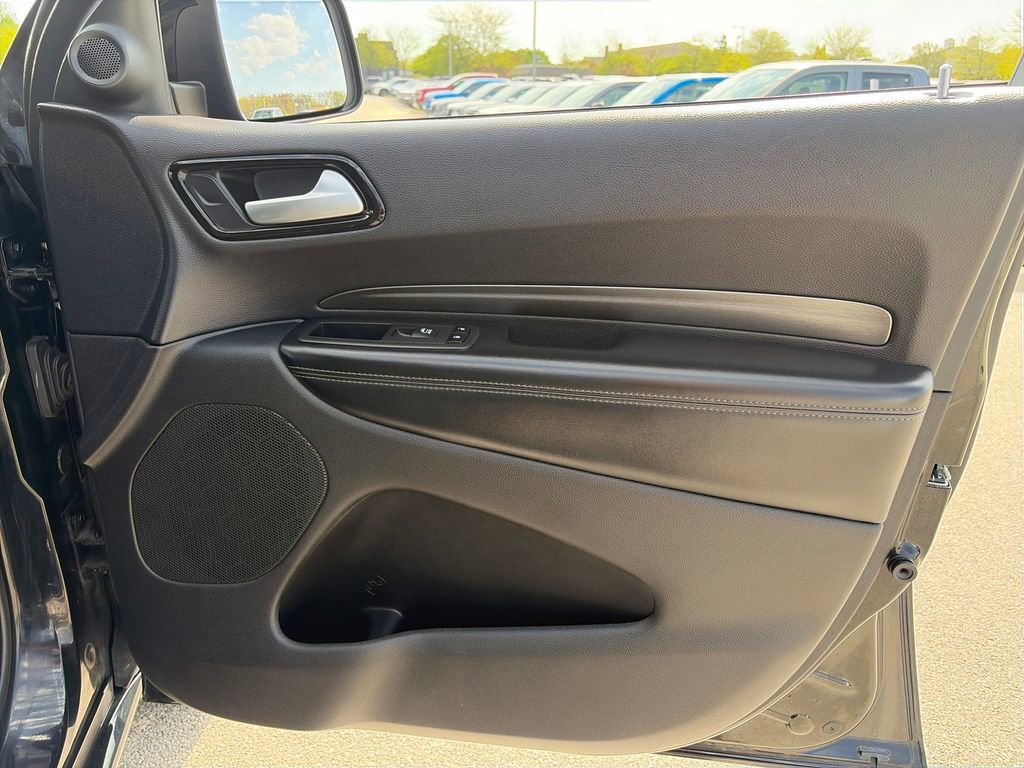 Used 2021 Dodge Durango SXT AWD/4WD image 9