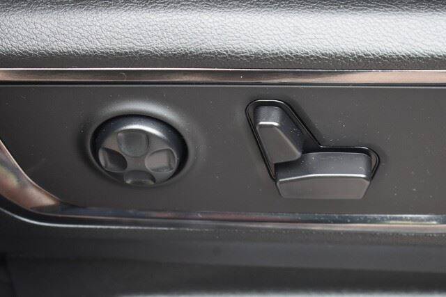 Used 2023 RAM 1500 Limited AWD/4WD image 18