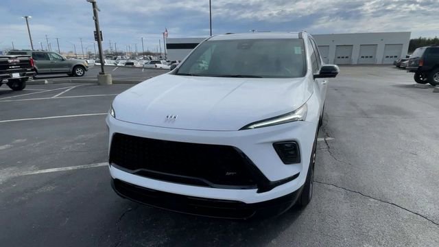 New 2026 Buick Enclave Sport Touring w/ Power Package image 5