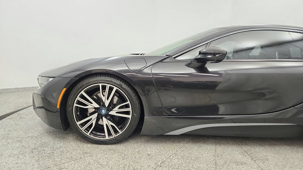 Used 2016 BMW i8 AWD/4WD image 12
