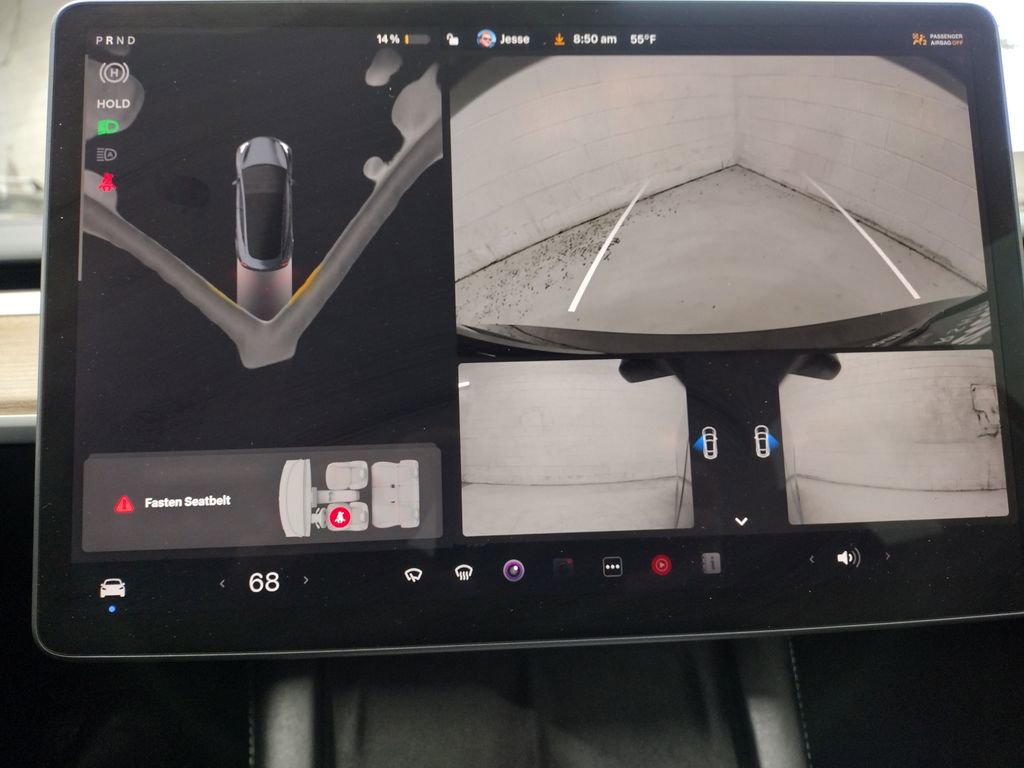 Used 2023 Tesla Model 3 Standard Range image 9