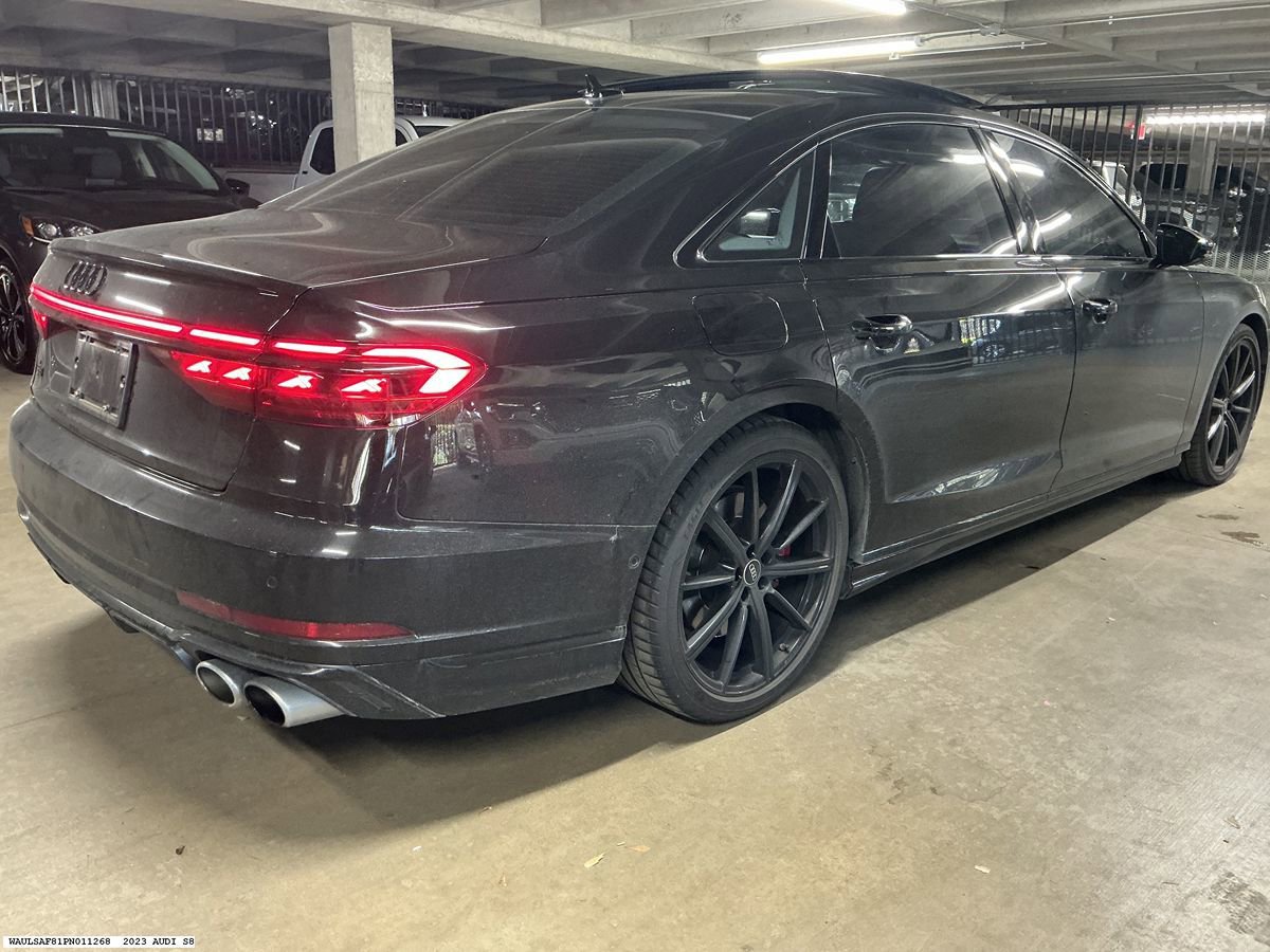Used 2023 Audi S8 AWD/4WD image 6