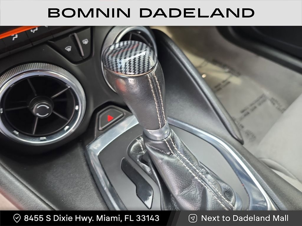 Used 2021 Chevrolet Camaro LT image 22