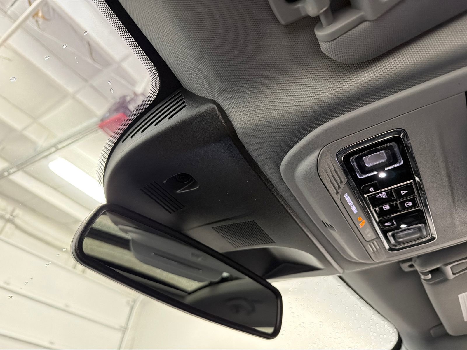 Used 2022 Lincoln Corsair AWD w/ Premium Package image 30