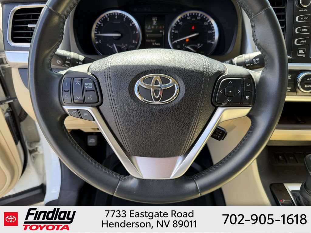 Certified 2016 Toyota Highlander Limited FWD image 24