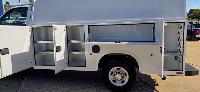 New 2026 Chevrolet Express 3500 w/ Power Convenience Package RWD image 8