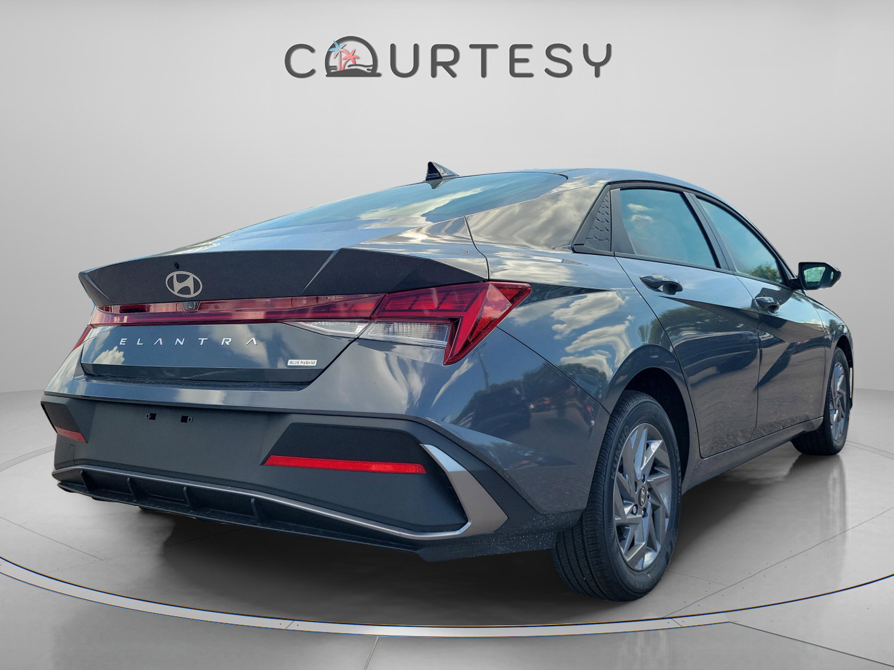 New 2025 Hyundai Elantra Blue w/ Cargo Package image 4