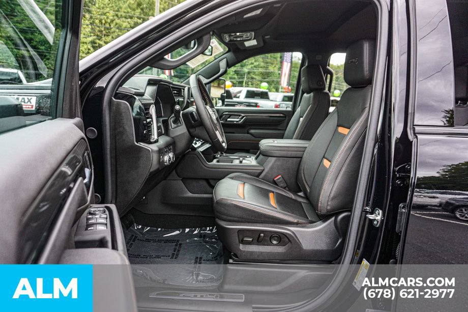 Used 2025 GMC Sierra 2500 AT4 image 19