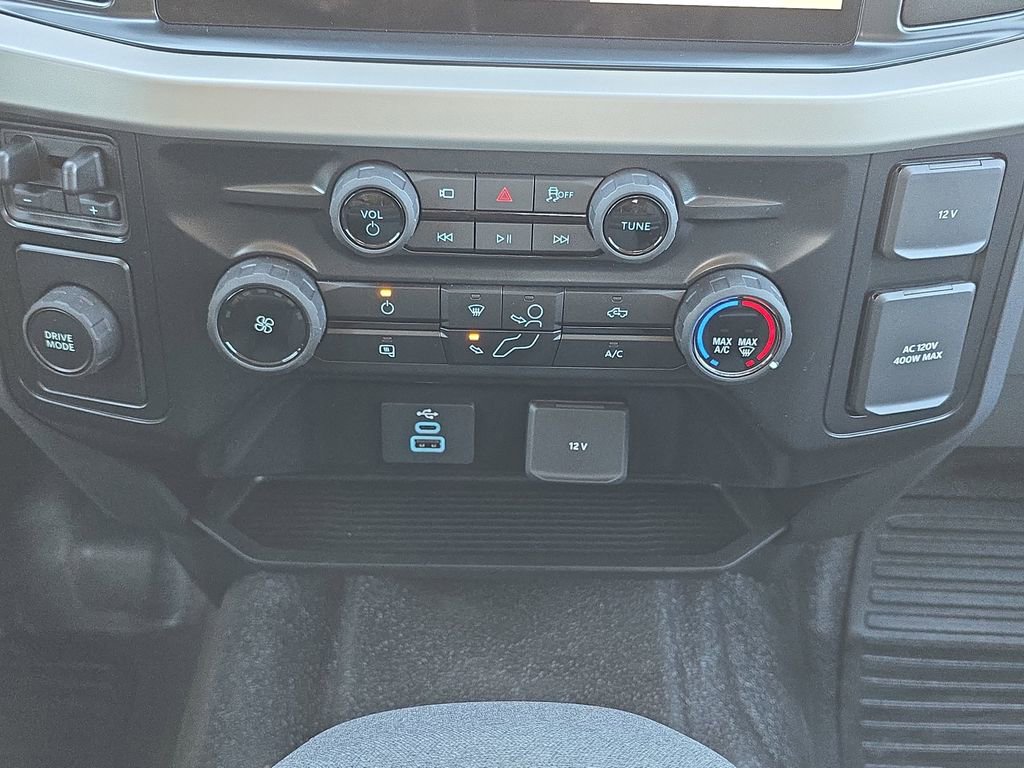 New 2026 Ford F250 XLT image 29