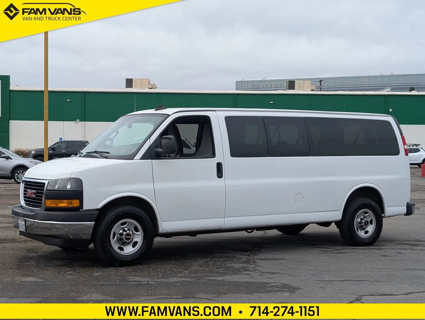Used 2018 GMC Savana 3500 LT w/ LT Preferred Equipment Group RWD image 4