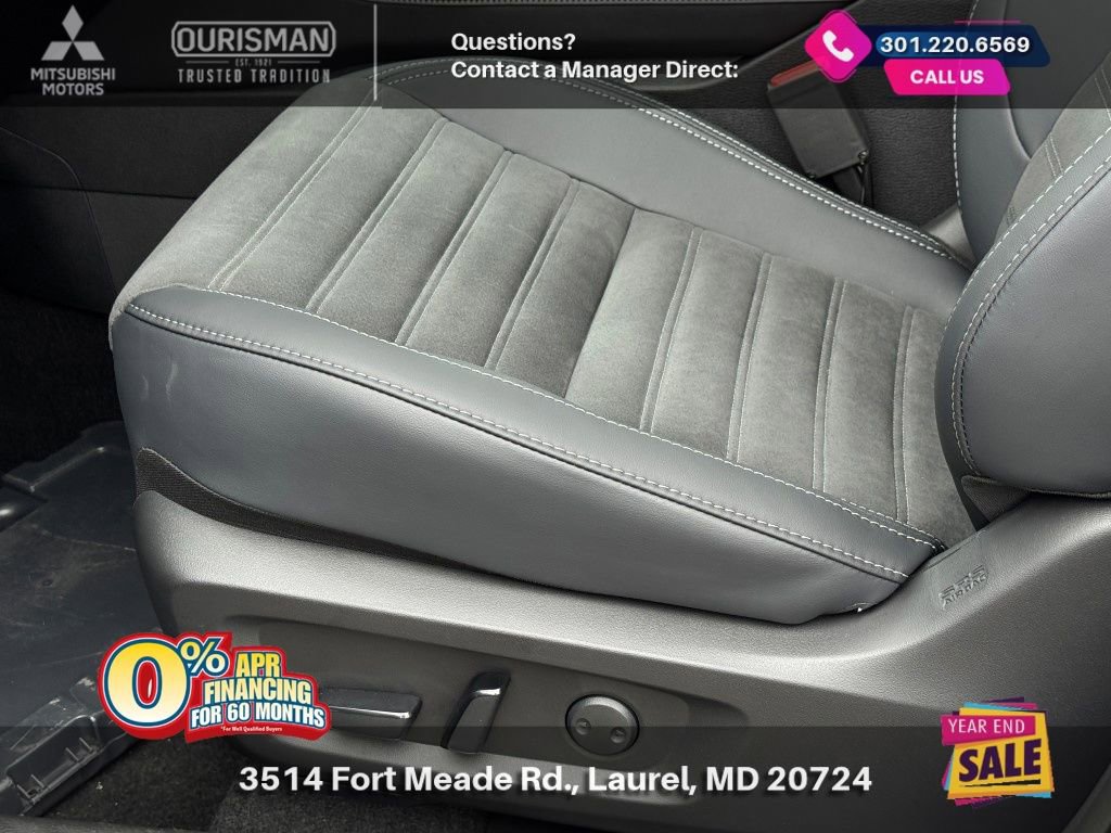 New 2025 Mitsubishi Outlander SE image 18