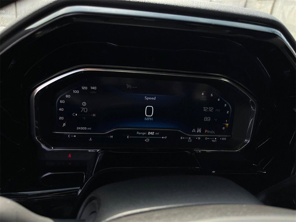 Used 2025 Chevrolet Silverado 1500 LT image 12