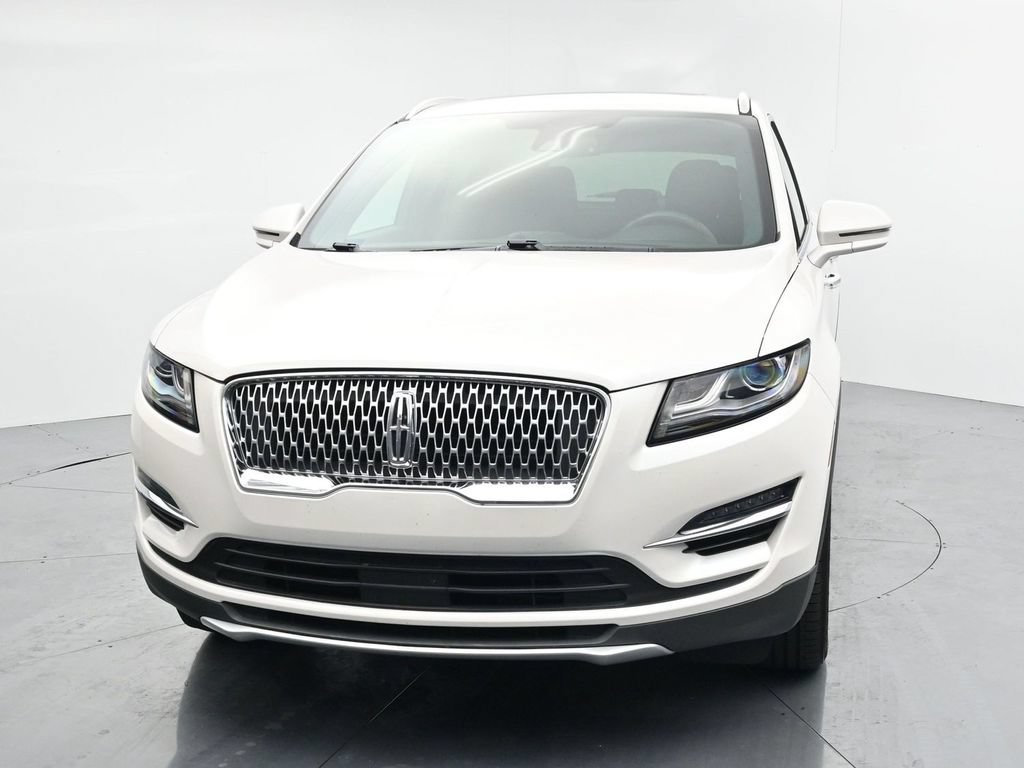 Used 2019 Lincoln MKC Reserve w/ MKC Climate Package AWD/4WD image 3