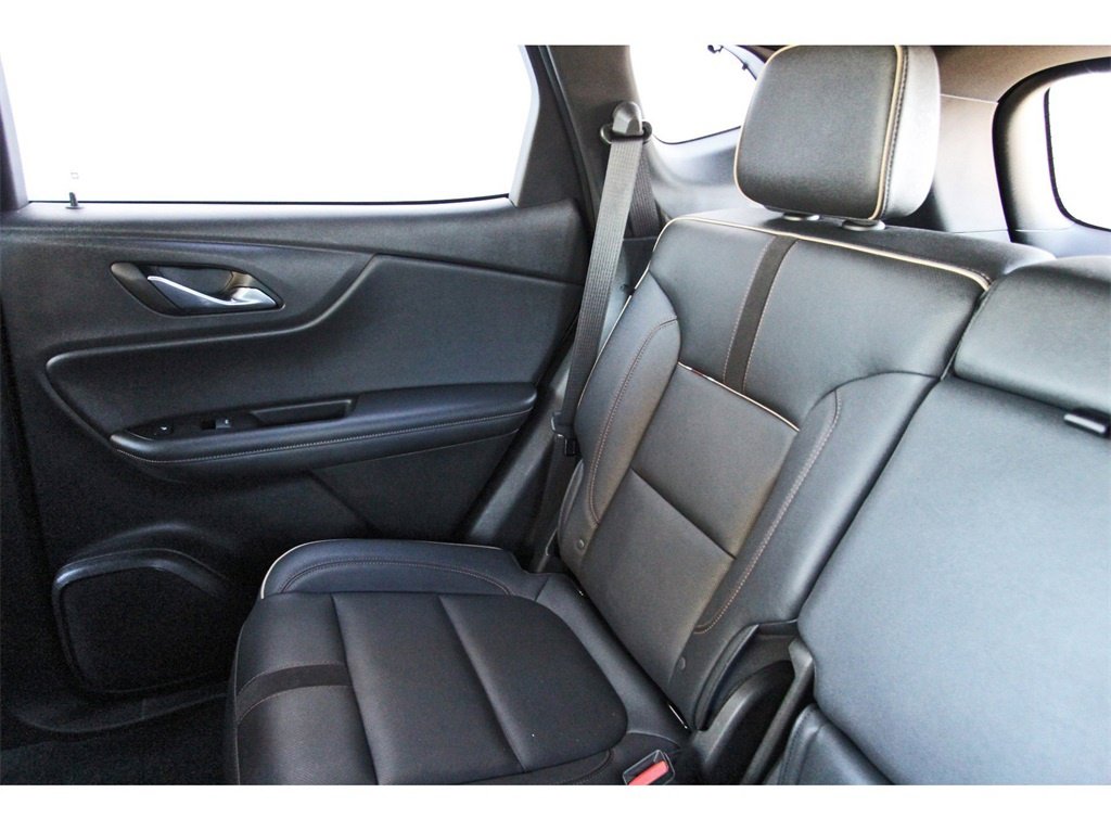 Used 2023 Chevrolet Blazer Premier w/ Driver Confidence II Package image 9