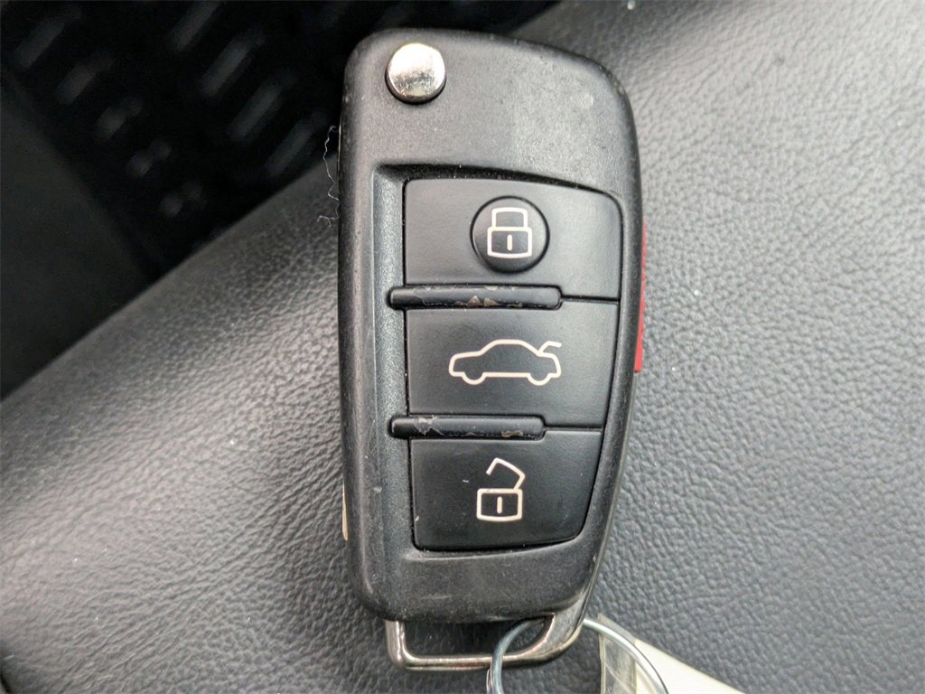 Used 2020 Audi Q3 2.0T Premium w/ Convenience Package image 29