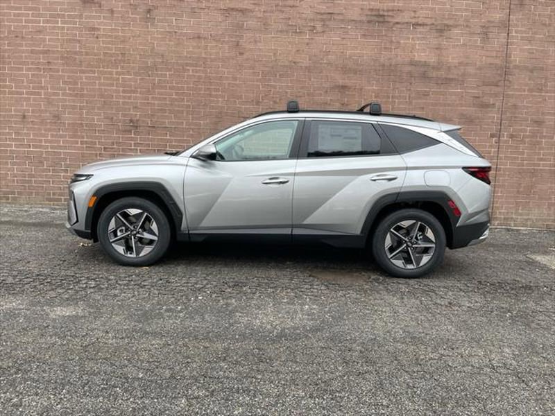 New 2026 Hyundai Tucson SEL image 2