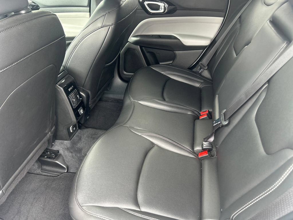 Used 2025 Jeep Compass Limited AWD/4WD image 28