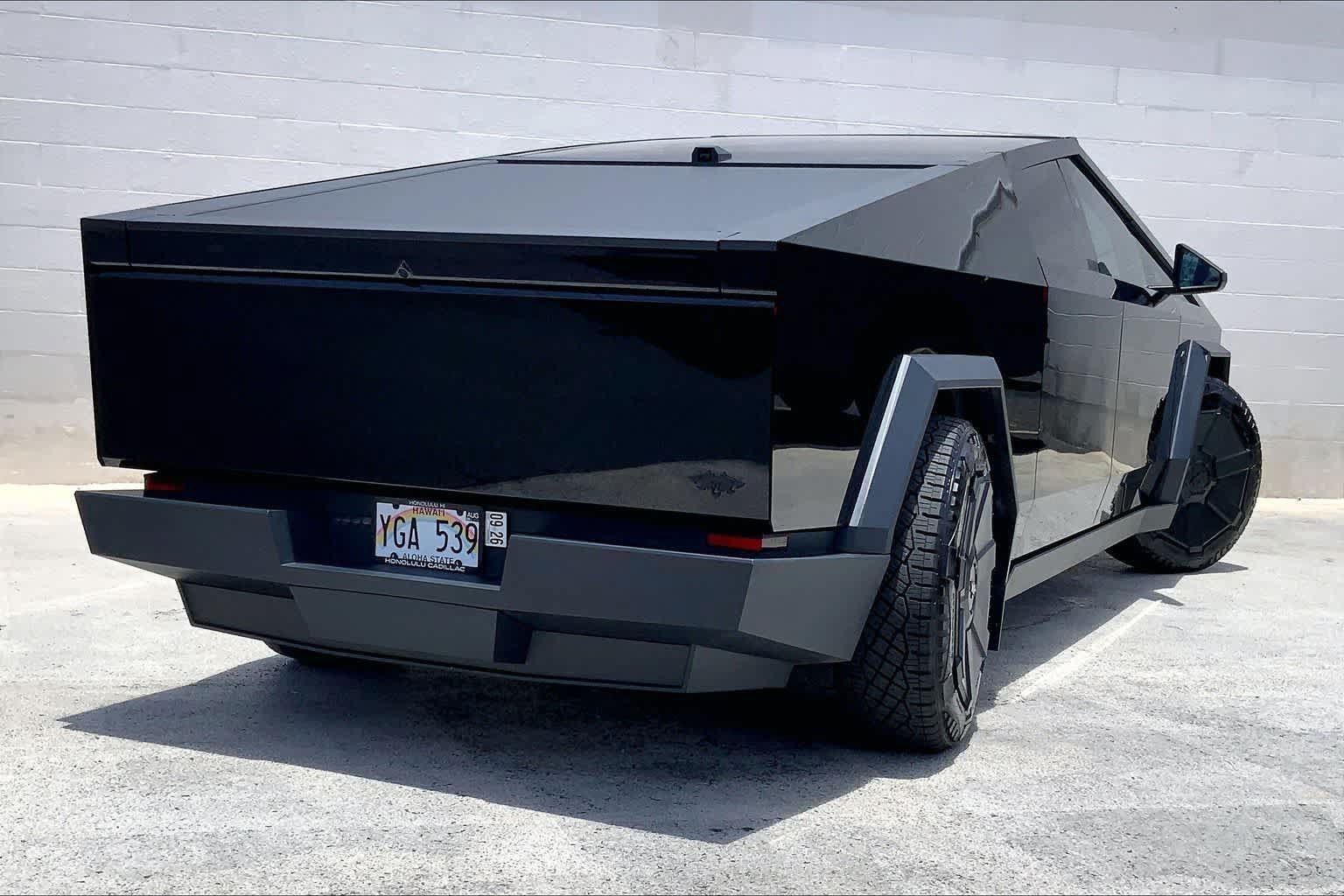 Used 2024 Tesla Cybertruck Cyberbeast AWD/4WD image 22