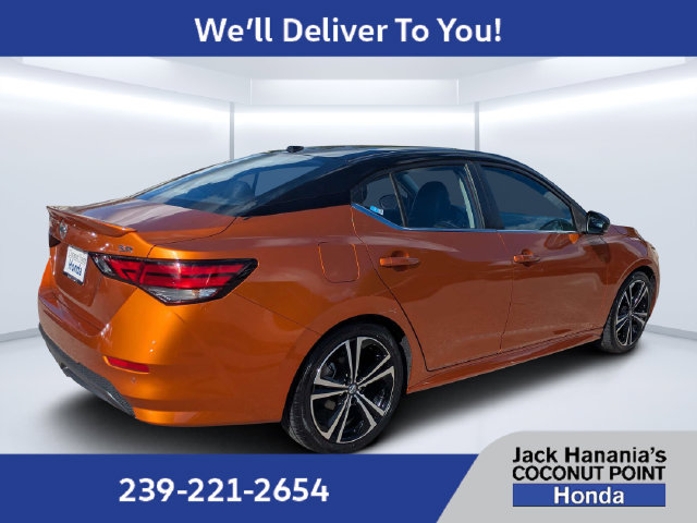 Used 2022 Nissan Sentra SR w/ SR Premium Package FWD image 3