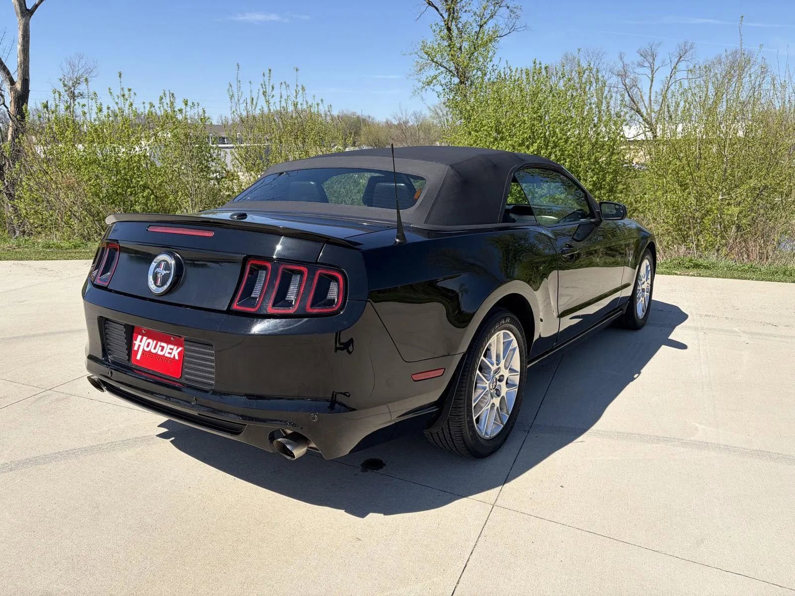 Used 2014 Ford Mustang Premium w/ Equipment Group 202A RWD image 12