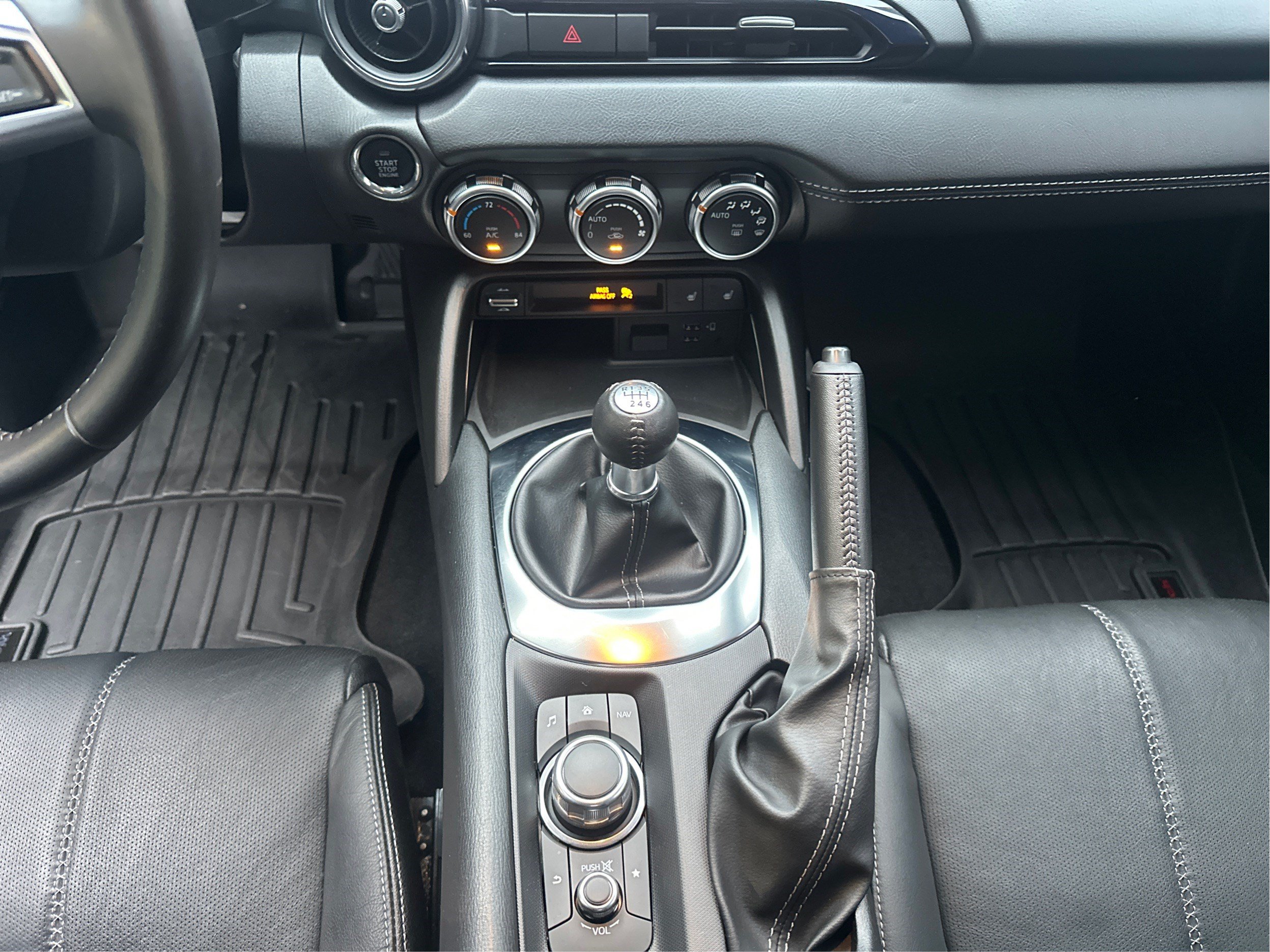 Used 2021 MAZDA MX-5 Miata RF Grand Touring RWD image 14