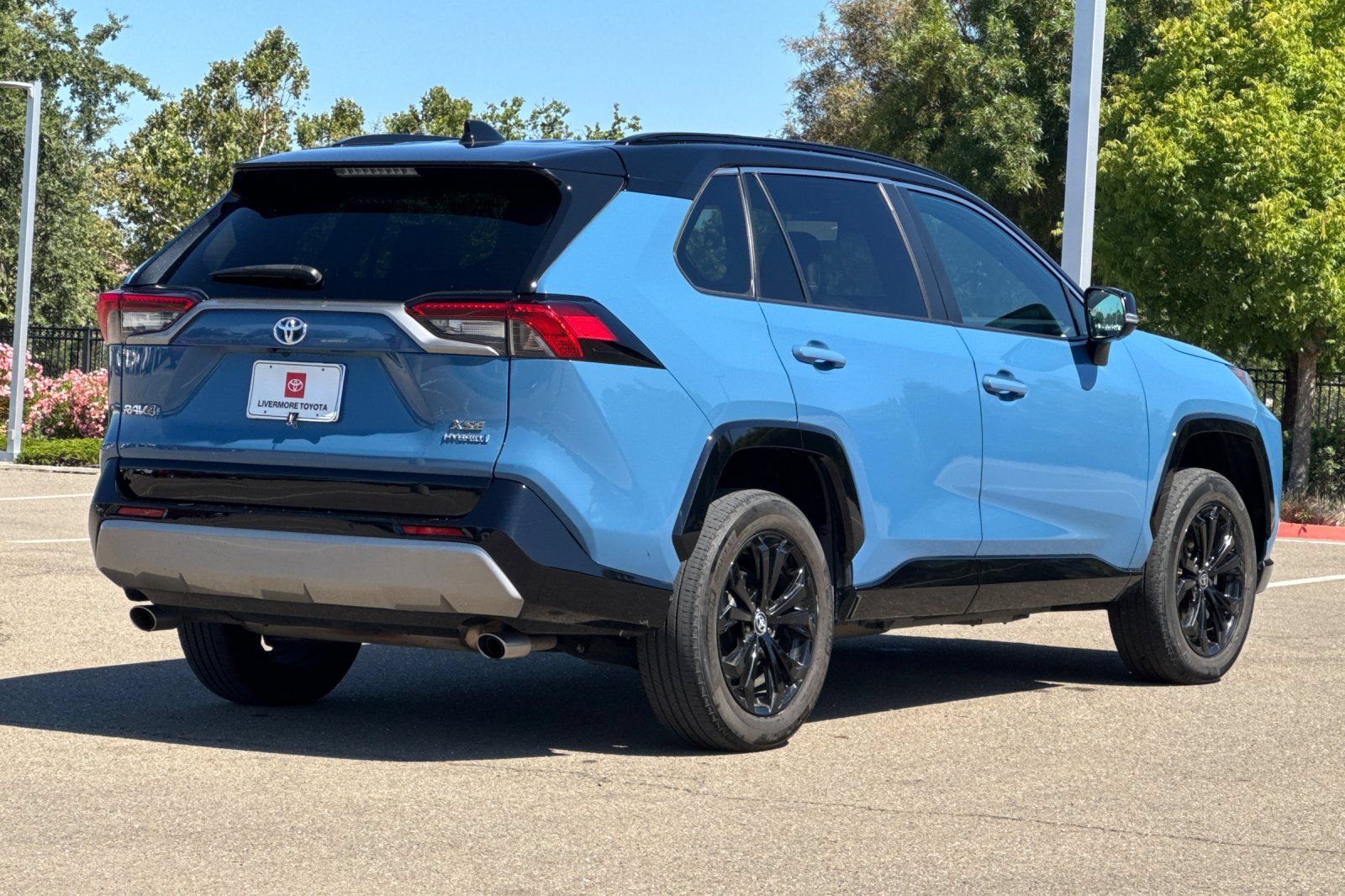 Certified 2022 Toyota RAV4 XSE AWD/4WD image 4