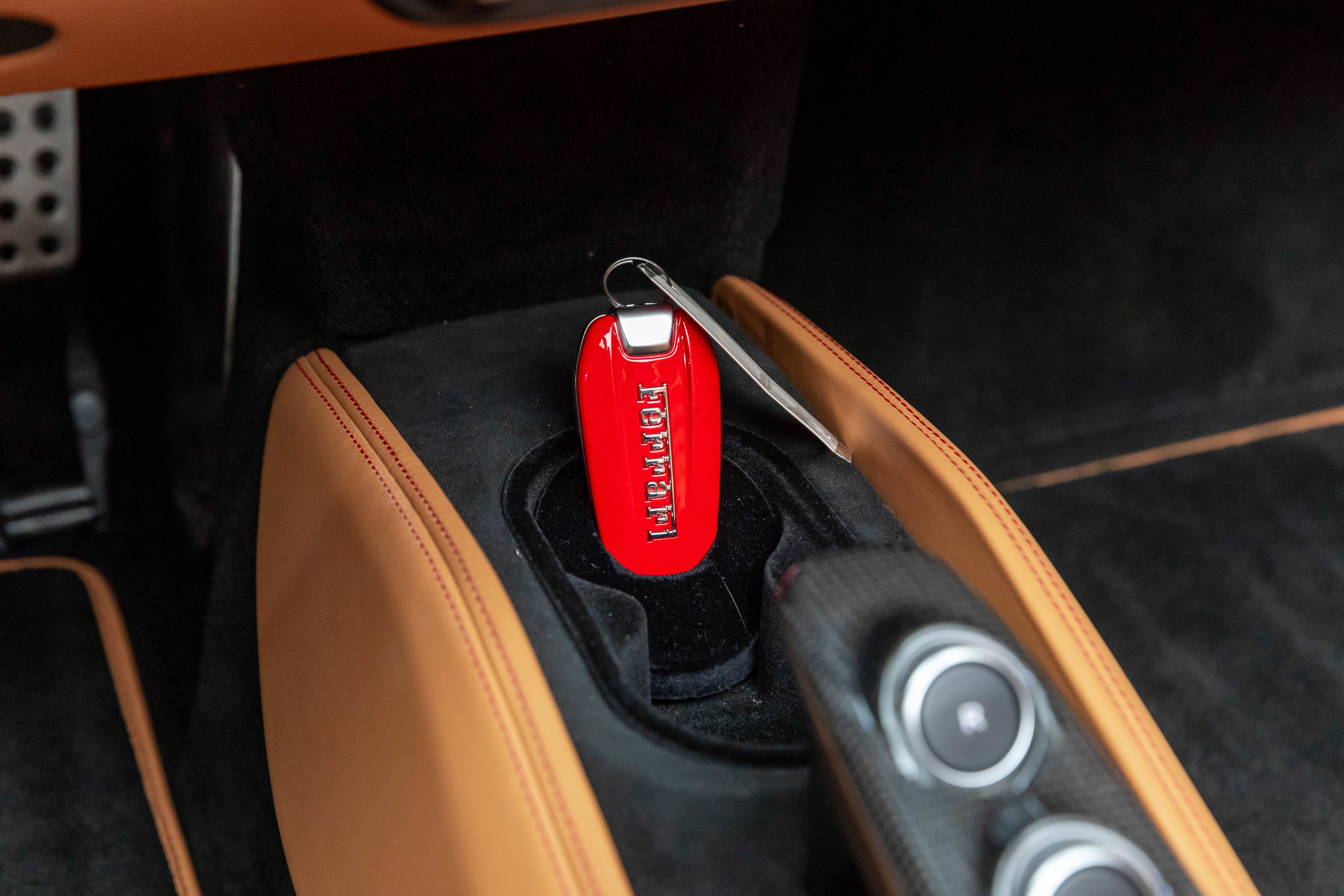 Certified 2022 Ferrari F8 Tributo image 35