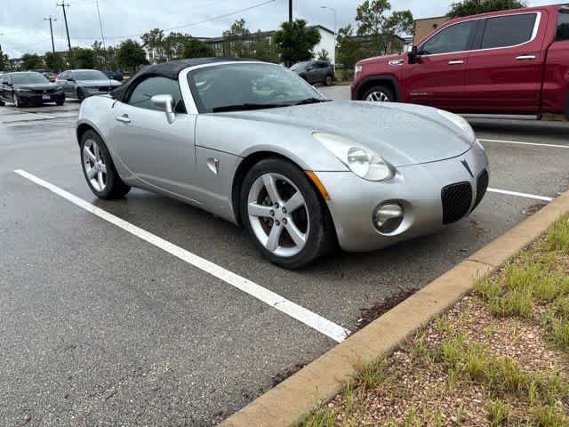 Used 2006 Pontiac Solstice Convertible w/ Premium Package RWD image 7